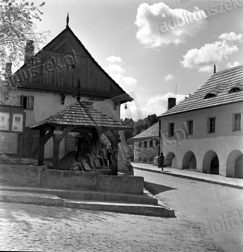Unikalne zdjęcia autorstwa Adolfa Duszka z Kazimierza Dolnego w 1956 roku | album 1 1956-Kazimierz-03-008