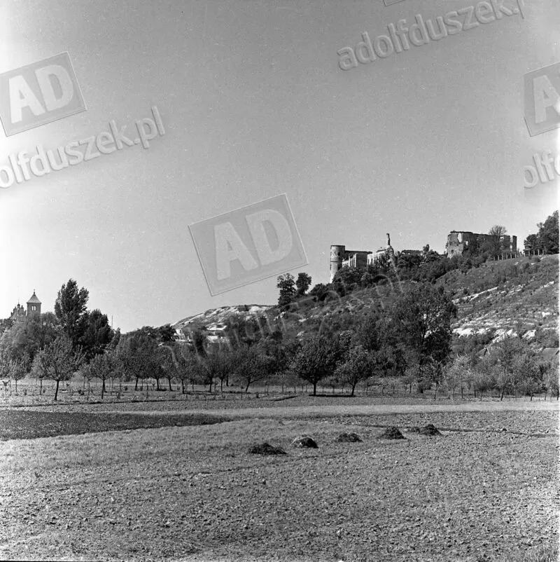 Unikalne zdjęcia autorstwa Adolfa Duszka z Kazimierza Dolnego w 1956 roku | album 1 1956-Kazimierz-03-028
